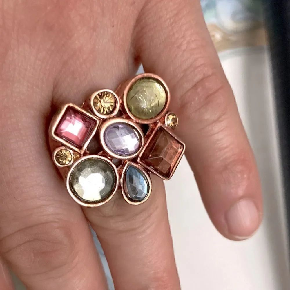 Ring - Picture 1 of 9